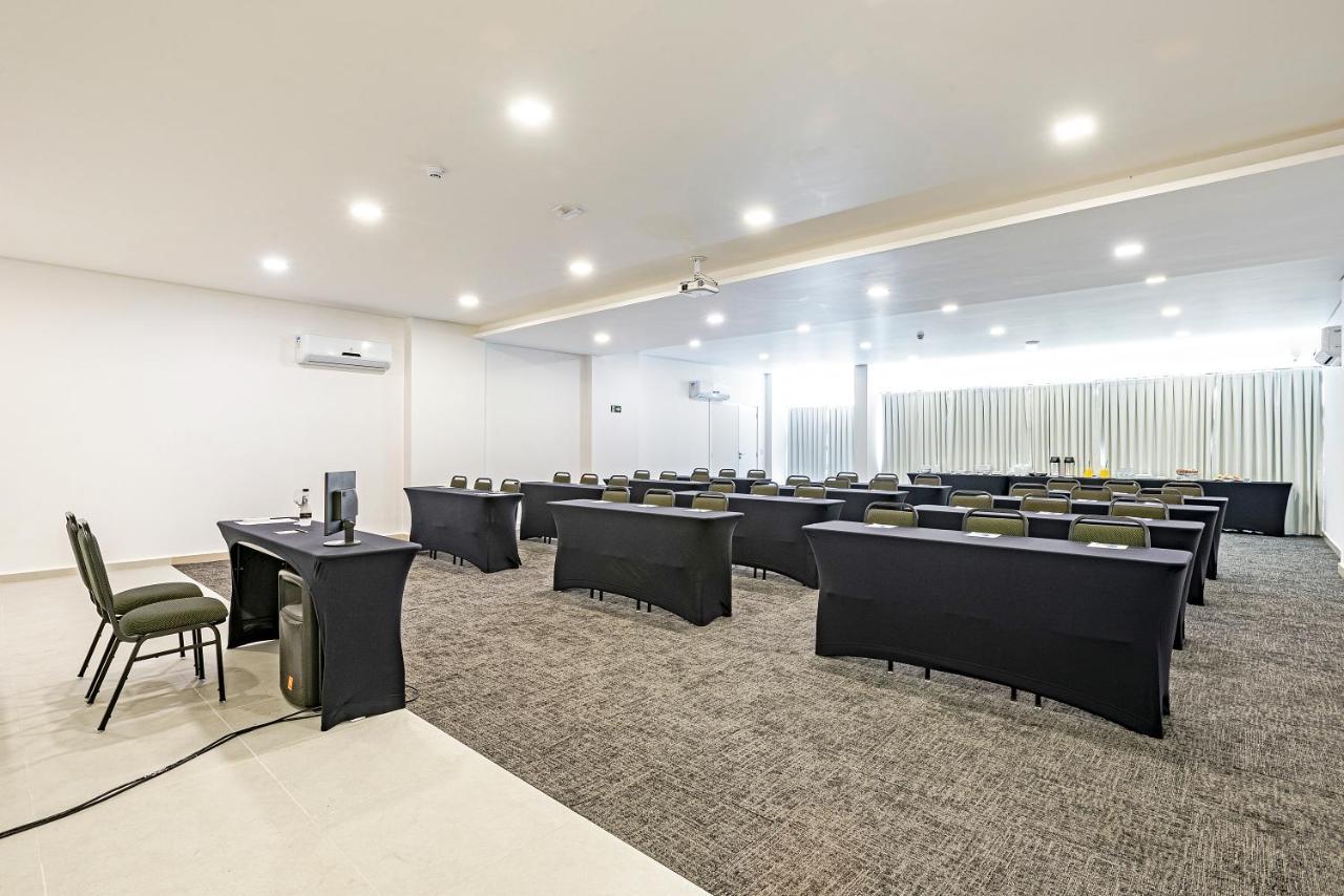 Slim Curitiba Joao Bettega Otel Dış mekan fotoğraf